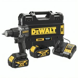 DEWALT 18V COMBI DRILL CW 2X5AH BATTERYS
